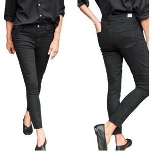 Frank & Eileen SLIGO Skinny Jean 24
Italian Performance Denim in Jet Black